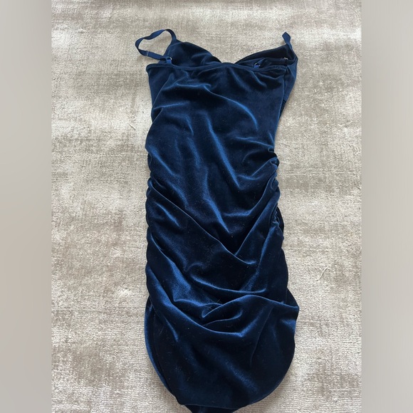 Katie J NYC Navy Blue Ruched Bodycon Dress Velour look - Picture 3 of 4